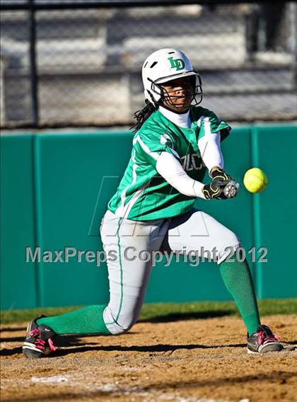 Thumbnail 1 in Aledo vs. Lake Dallas (Aledo/Springtown/Azle Tournament) photogallery.