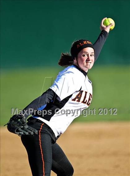 Thumbnail 1 in Aledo vs. Lake Dallas (Aledo/Springtown/Azle Tournament) photogallery.