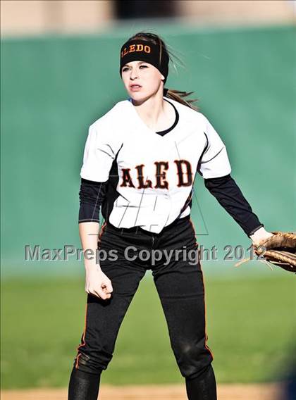 Thumbnail 2 in Aledo vs. Lake Dallas (Aledo/Springtown/Azle Tournament) photogallery.