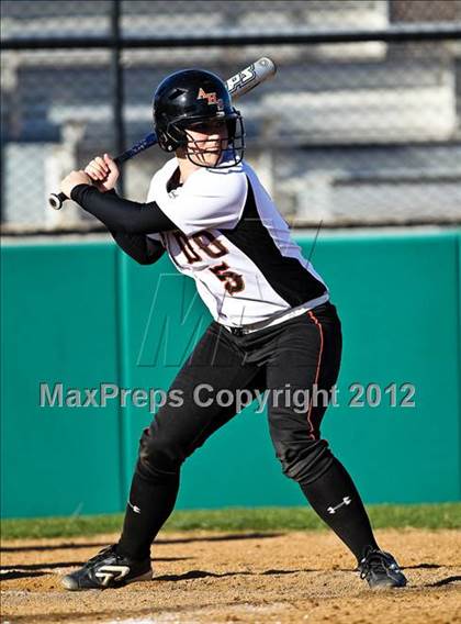 Thumbnail 3 in Aledo vs. Lake Dallas (Aledo/Springtown/Azle Tournament) photogallery.