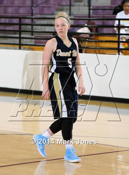 Thumbnail 3 in Desert Vista vs. Dillard (Nike Tournament of Champions) photogallery.