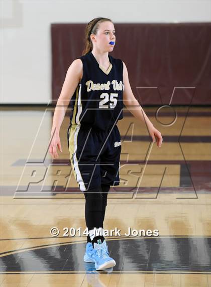 Thumbnail 1 in Desert Vista vs. Dillard (Nike Tournament of Champions) photogallery.