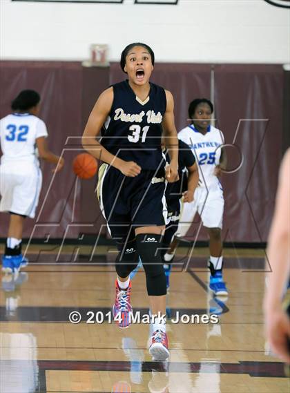 Thumbnail 2 in Desert Vista vs. Dillard (Nike Tournament of Champions) photogallery.