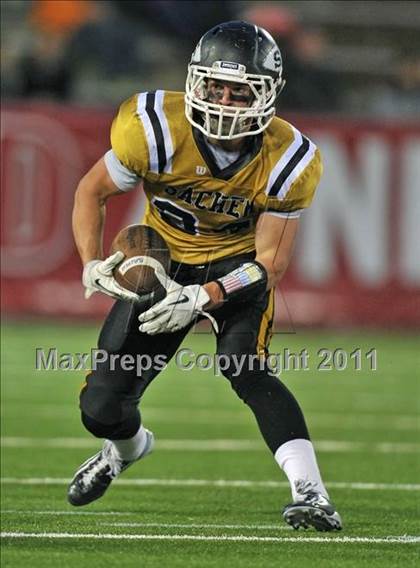 Thumbnail 3 in Sachem North vs. William Floyd (Section 11 Division I Final) photogallery.
