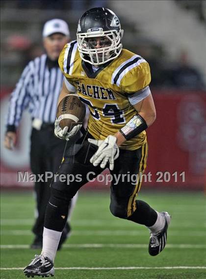 Thumbnail 3 in Sachem North vs. William Floyd (Section 11 Division I Final) photogallery.
