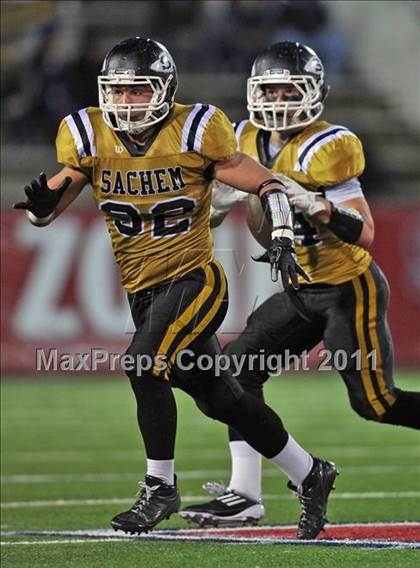 Thumbnail 1 in Sachem North vs. William Floyd (Section 11 Division I Final) photogallery.