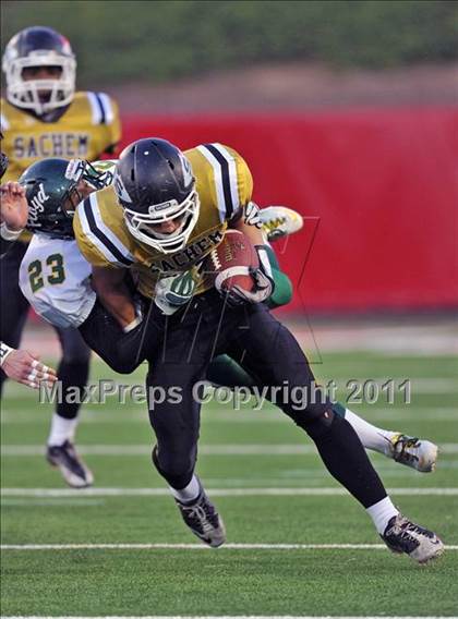 Thumbnail 3 in Sachem North vs. William Floyd (Section 11 Division I Final) photogallery.