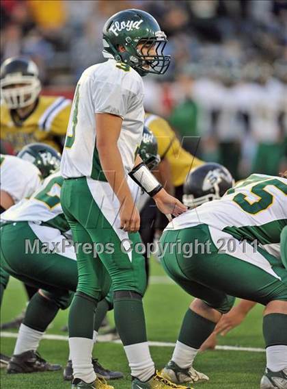 Thumbnail 3 in Sachem North vs. William Floyd (Section 11 Division I Final) photogallery.