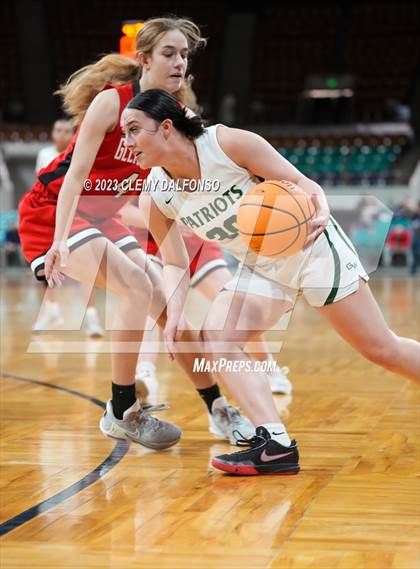Thumbnail 3 in Glenwood Springs vs George Washington (CHSAA 5A Great 8) photogallery.