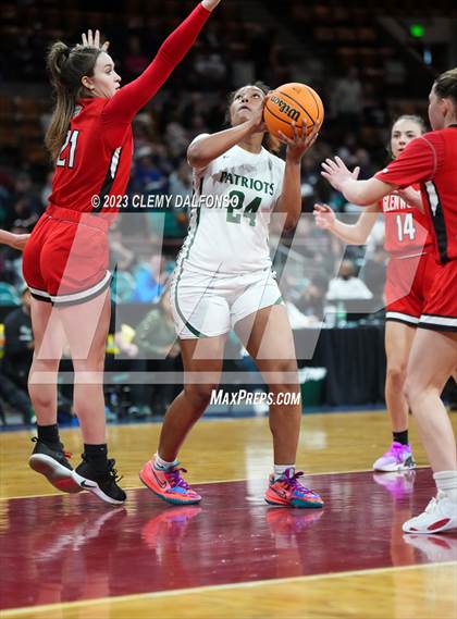 Thumbnail 1 in Glenwood Springs vs George Washington (CHSAA 5A Great 8) photogallery.