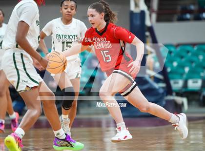 Thumbnail 3 in Glenwood Springs vs George Washington (CHSAA 5A Great 8) photogallery.