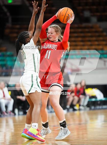 Thumbnail 1 in Glenwood Springs vs George Washington (CHSAA 5A Great 8) photogallery.