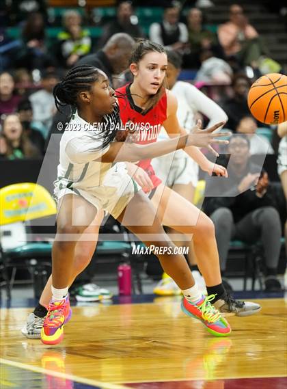 Thumbnail 3 in Glenwood Springs vs George Washington (CHSAA 5A Great 8) photogallery.