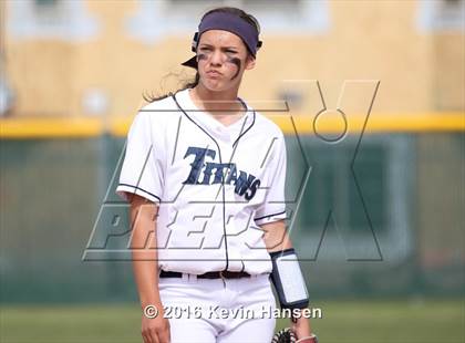 Thumbnail 1 in Sky View @ Syracuse (UHSAA 2nd Round) photogallery.