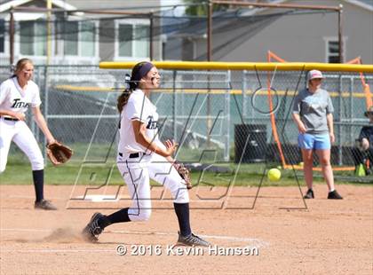 Thumbnail 3 in Sky View @ Syracuse (UHSAA 2nd Round) photogallery.