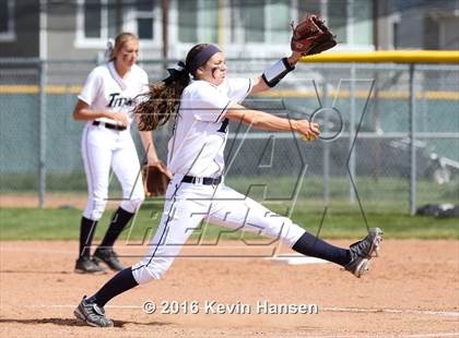 Thumbnail 2 in Sky View @ Syracuse (UHSAA 2nd Round) photogallery.