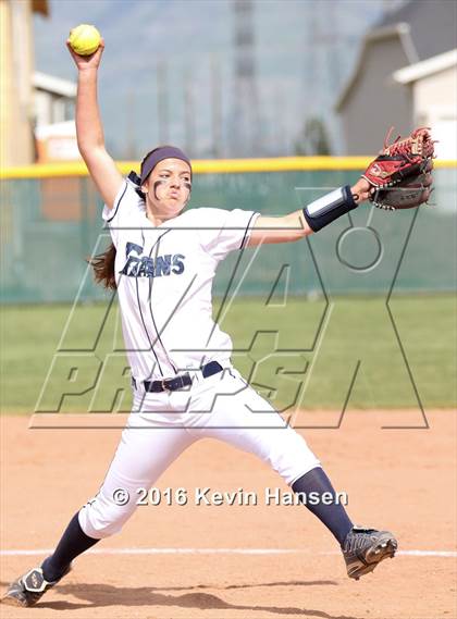 Thumbnail 1 in Sky View @ Syracuse (UHSAA 2nd Round) photogallery.