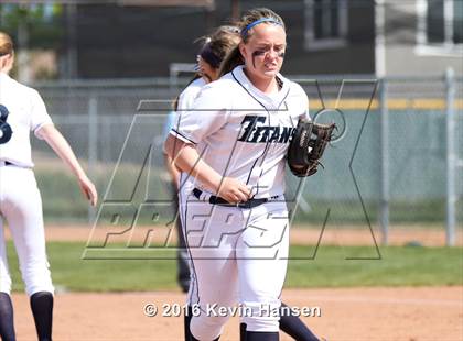 Thumbnail 3 in Sky View @ Syracuse (UHSAA 2nd Round) photogallery.