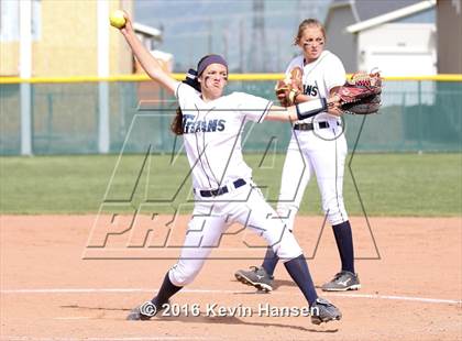 Thumbnail 3 in Sky View @ Syracuse (UHSAA 2nd Round) photogallery.