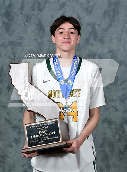 Thumbnail 2 in Monterey (CIF State D4 Awards) photogallery.