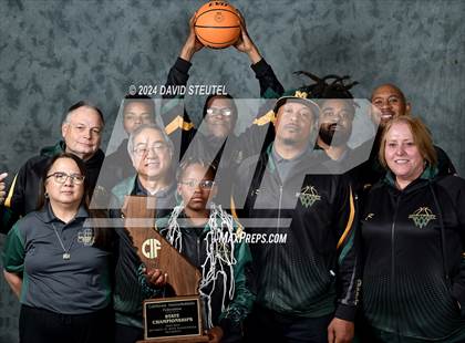 Thumbnail 1 in Monterey (CIF State D4 Awards) photogallery.