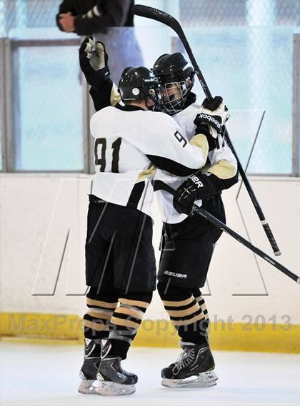 Thumbnail 3 in Clarkstown vs. Greeley (Tiger Tournament) photogallery.