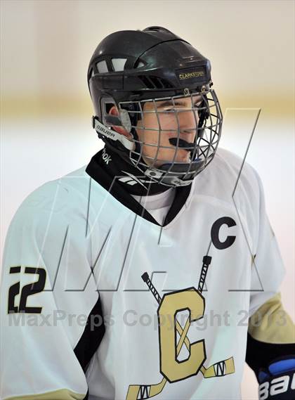 Thumbnail 2 in Clarkstown vs. Greeley (Tiger Tournament) photogallery.