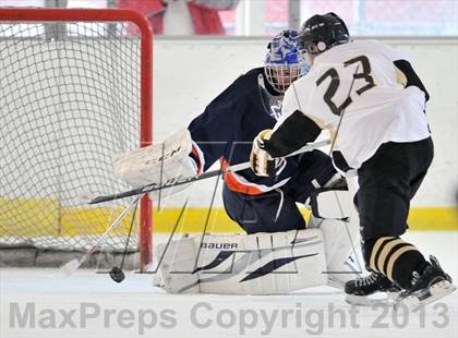 Thumbnail 2 in Clarkstown vs. Greeley (Tiger Tournament) photogallery.