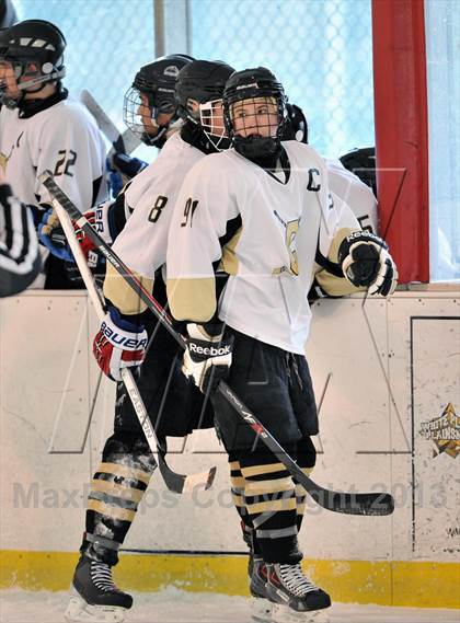 Thumbnail 2 in Clarkstown vs. Greeley (Tiger Tournament) photogallery.