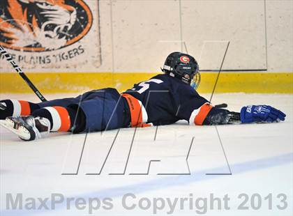 Thumbnail 3 in Clarkstown vs. Greeley (Tiger Tournament) photogallery.
