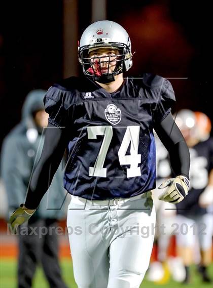 Thumbnail 3 in Sacramento All City Football Classic  photogallery.