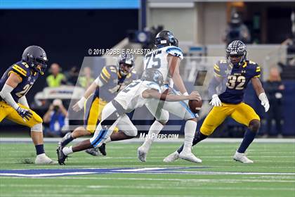 Thumbnail 3 in Highland Park vs. Shadow Creek (UIL 5A Division 1 Championship) photogallery.