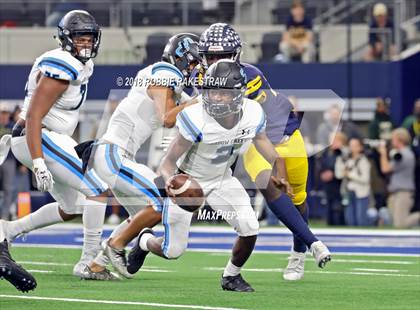 Thumbnail 2 in Highland Park vs. Shadow Creek (UIL 5A Division 1 Championship) photogallery.