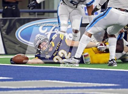 Thumbnail 1 in Highland Park vs. Shadow Creek (UIL 5A Division 1 Championship) photogallery.