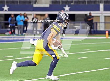 Thumbnail 2 in Highland Park vs. Shadow Creek (UIL 5A Division 1 Championship) photogallery.