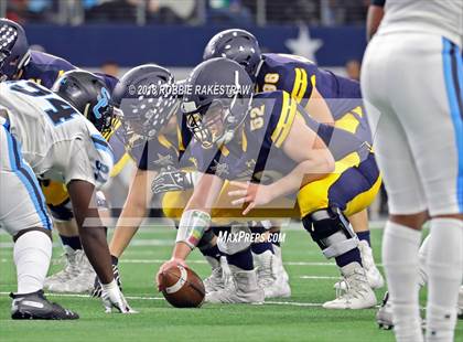 Thumbnail 2 in Highland Park vs. Shadow Creek (UIL 5A Division 1 Championship) photogallery.