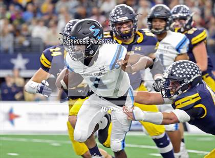 Thumbnail 3 in Highland Park vs. Shadow Creek (UIL 5A Division 1 Championship) photogallery.