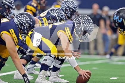 Thumbnail 3 in Highland Park vs. Shadow Creek (UIL 5A Division 1 Championship) photogallery.