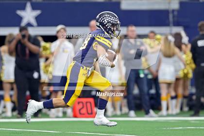 Thumbnail 3 in Highland Park vs. Shadow Creek (UIL 5A Division 1 Championship) photogallery.