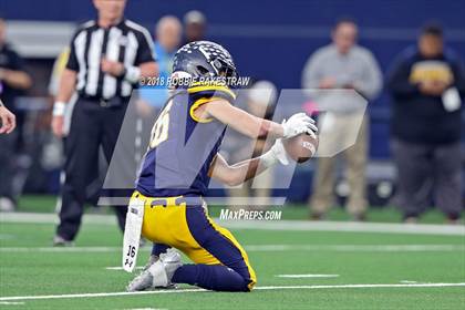 Thumbnail 1 in Highland Park vs. Shadow Creek (UIL 5A Division 1 Championship) photogallery.