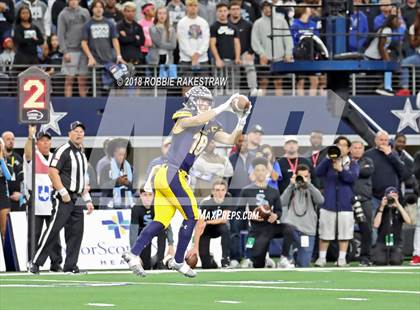 Thumbnail 3 in Highland Park vs. Shadow Creek (UIL 5A Division 1 Championship) photogallery.