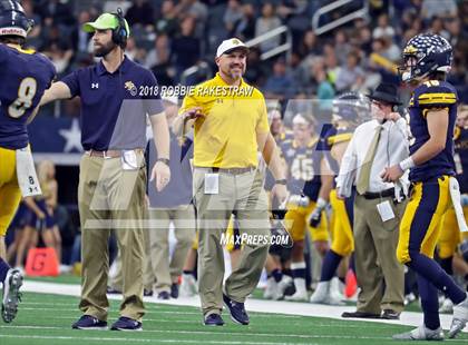 Thumbnail 1 in Highland Park vs. Shadow Creek (UIL 5A Division 1 Championship) photogallery.