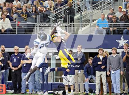 Thumbnail 1 in Highland Park vs. Shadow Creek (UIL 5A Division 1 Championship) photogallery.