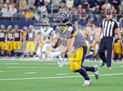 Thumbnail 2 in Highland Park vs. Shadow Creek (UIL 5A Division 1 Championship) photogallery.