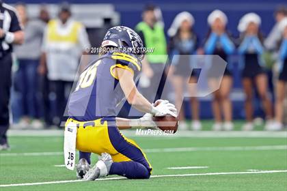 Thumbnail 1 in Highland Park vs. Shadow Creek (UIL 5A Division 1 Championship) photogallery.