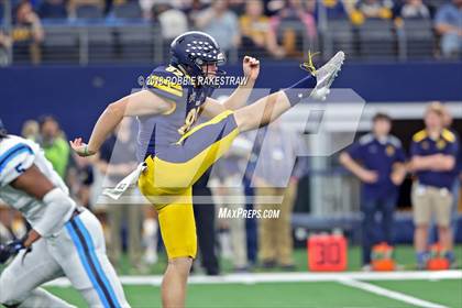 Thumbnail 1 in Highland Park vs. Shadow Creek (UIL 5A Division 1 Championship) photogallery.