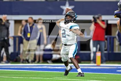 Thumbnail 1 in Highland Park vs. Shadow Creek (UIL 5A Division 1 Championship) photogallery.