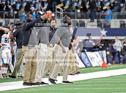 Thumbnail 1 in Highland Park vs. Shadow Creek (UIL 5A Division 1 Championship) photogallery.