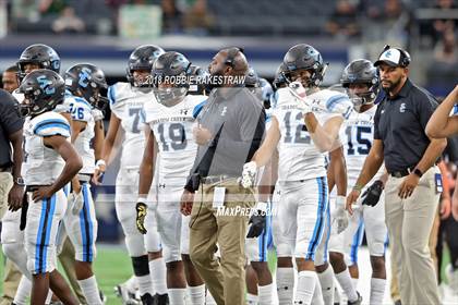 Thumbnail 3 in Highland Park vs. Shadow Creek (UIL 5A Division 1 Championship) photogallery.
