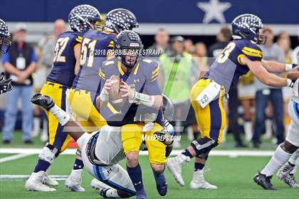 Thumbnail 1 in Highland Park vs. Shadow Creek (UIL 5A Division 1 Championship) photogallery.